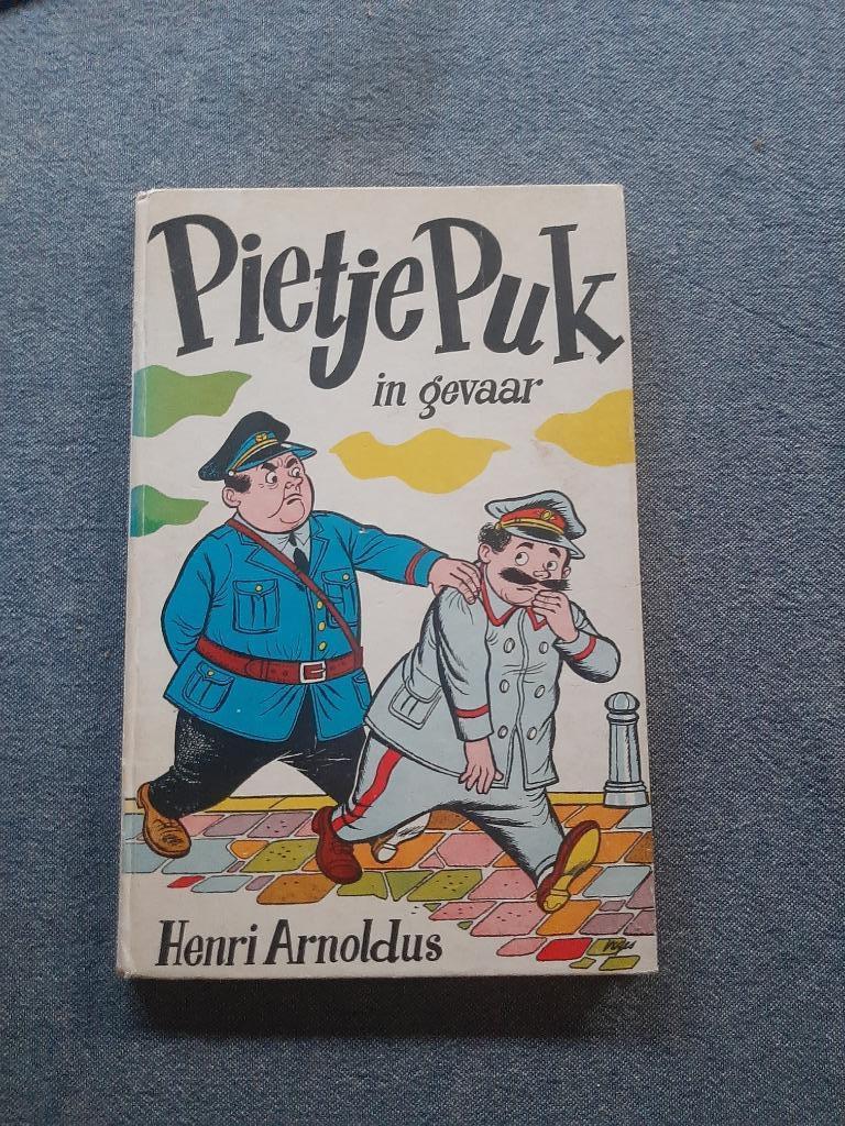 PIETJE PUK IN GEVAAR (deel 12), Enlèvement, Utilisé, Henri Arnoldus, Fiction