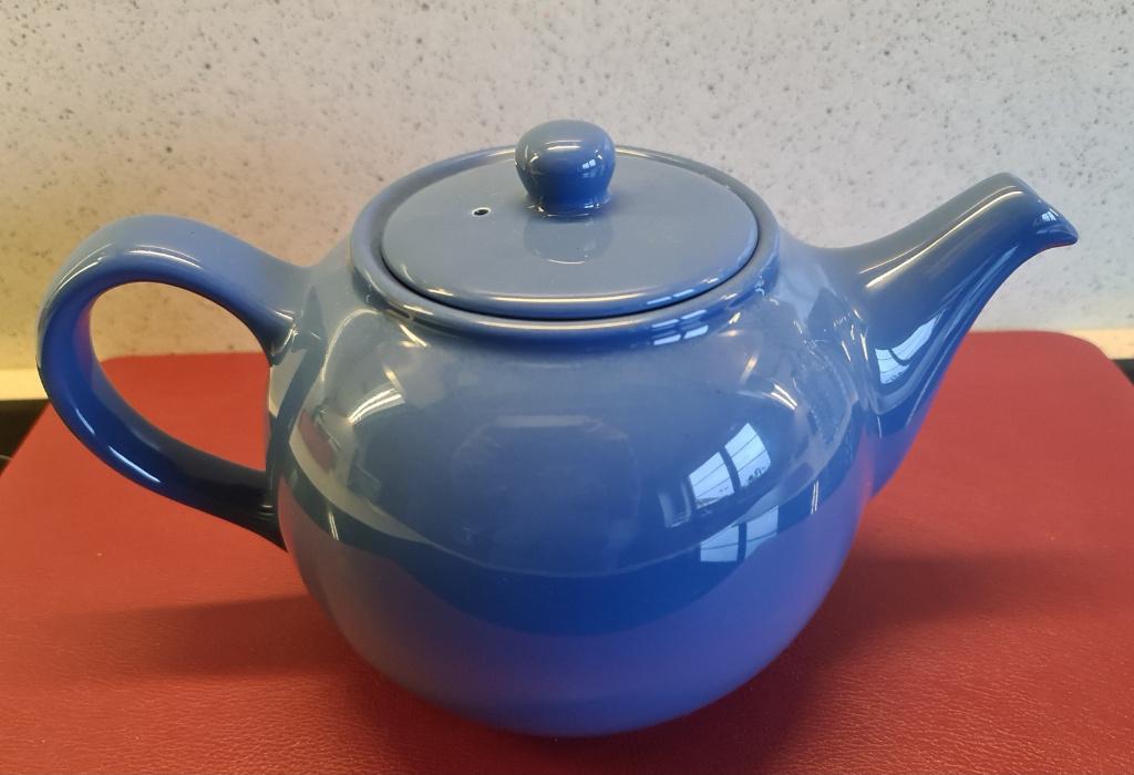 Theepot (Secla Portugal) - Nieuw!, Huis en Inrichting, Ophalen of Verzenden, Nieuw, Effen, Overige typen