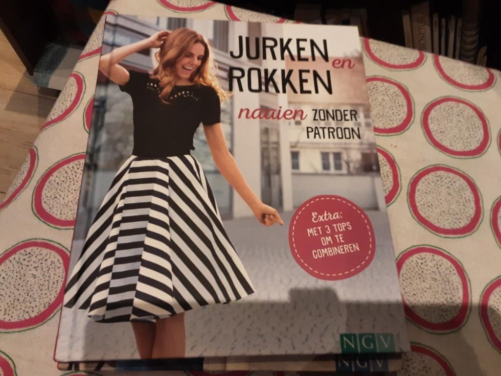 Naaiboek, Boeken, Ophalen of Verzenden, Zo goed als nieuw