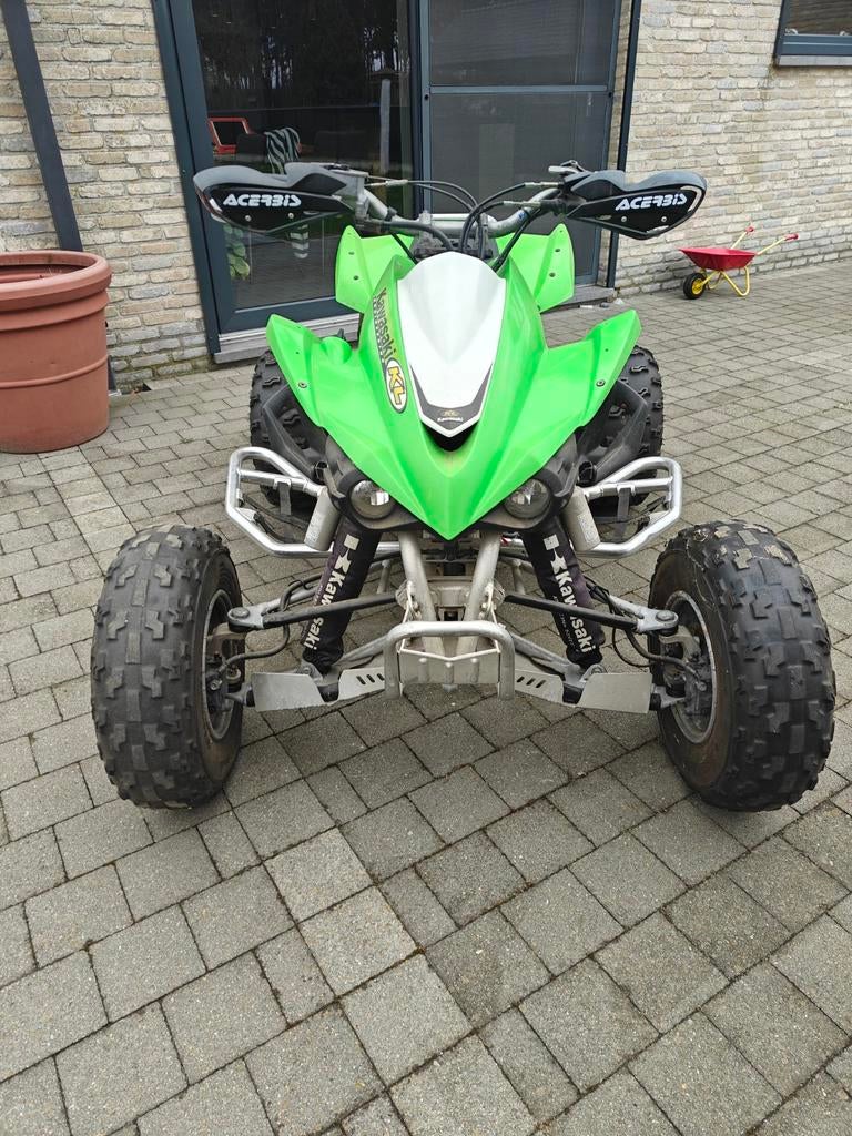 Quad kawasaki KFX450R
