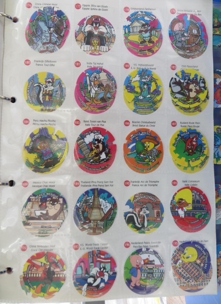 Smiths world flippo 176 - 195 ontbreken : 177 180 190, Verzamelen, Ophalen of Verzenden, World, Losse flippo's