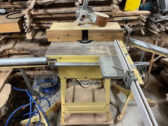 freestafel met roltafel, Électrique, Scheppach, Enlèvement, Utilisé