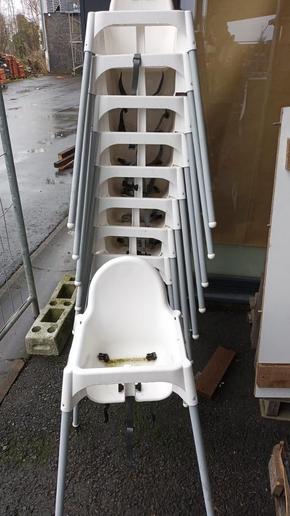 8 Chaises hautes pour bébé ( style chaise pour restaurant), Maison & Meubles, Chaises, Enlèvement ou Envoi, Comme neuf