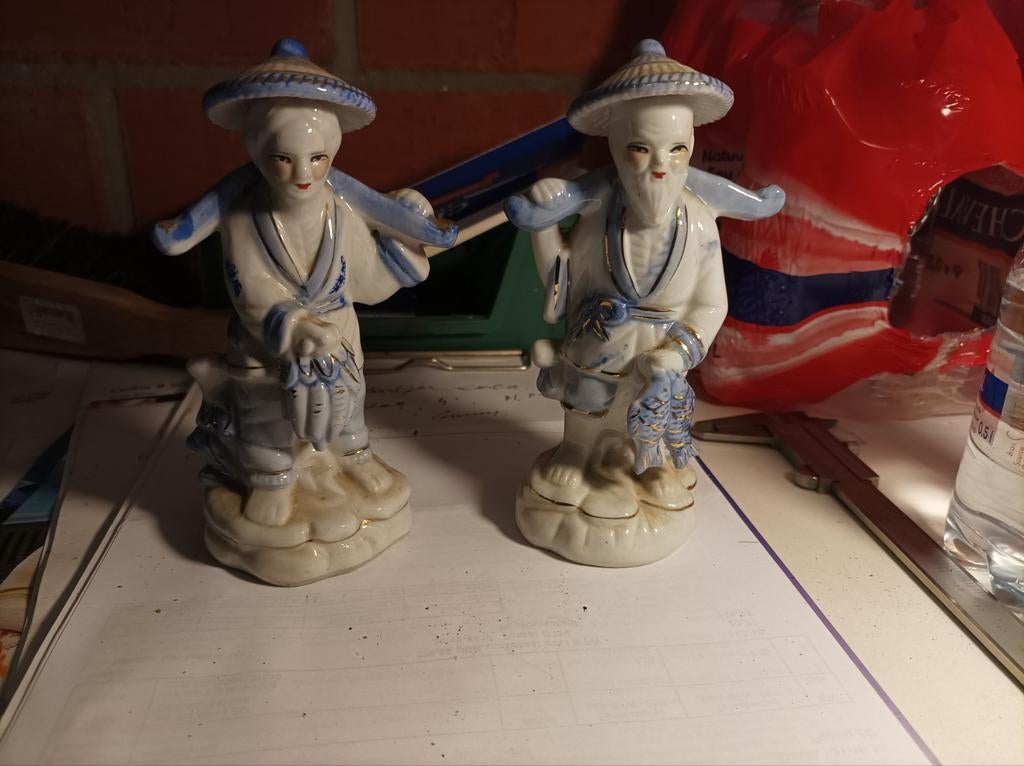 Antieke porseleinen oosterse beeltjes, Antiek en Kunst, Ophalen