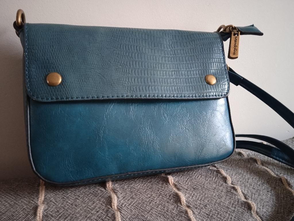 SUPERBE SAC A MAIN NEUF MANDOLINE VERT 100% VEGAN, Handtassen en Accessoires, Tassen | Damestassen, Ophalen, Nieuw, Groen, Handtas