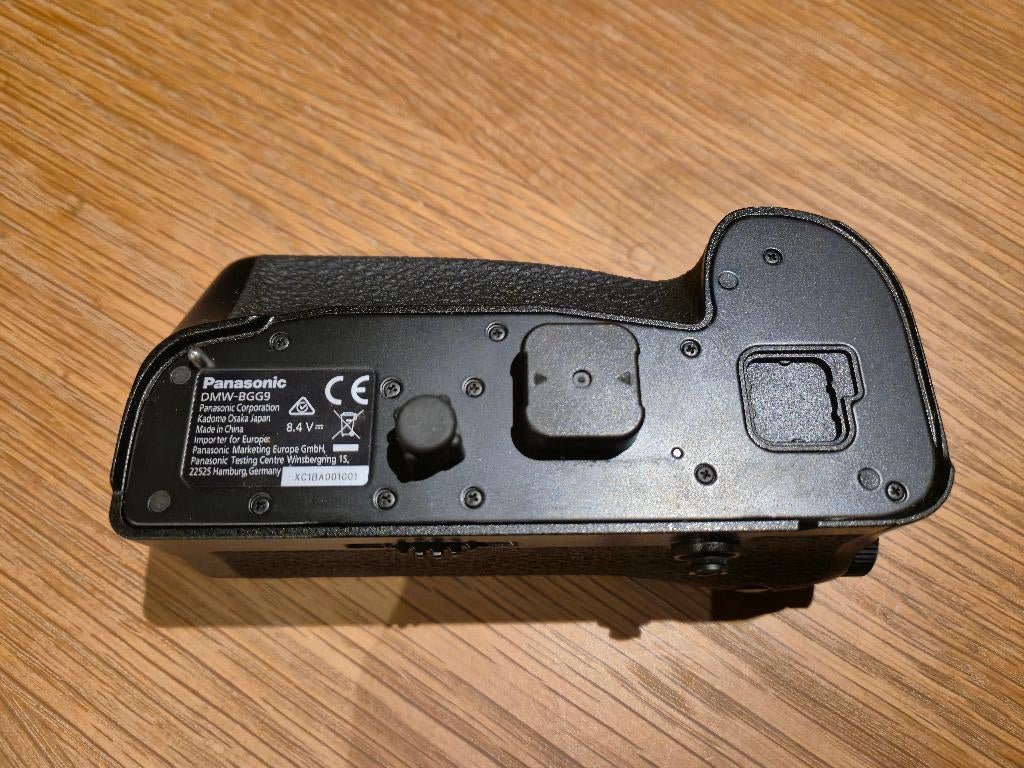 Panasonic BGG9 batterijgrip voor Lumix G9 camera, TV, Hi-fi & Vidéo, Enlèvement ou Envoi, Comme neuf