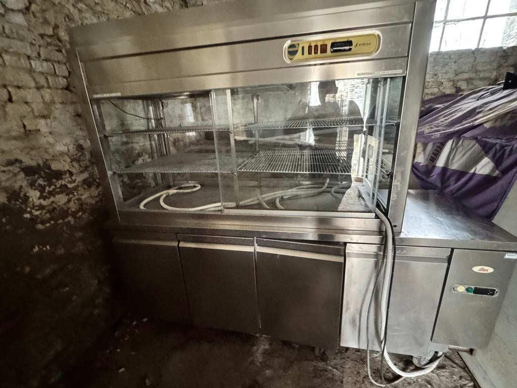 Frigo vitrine, Ophalen