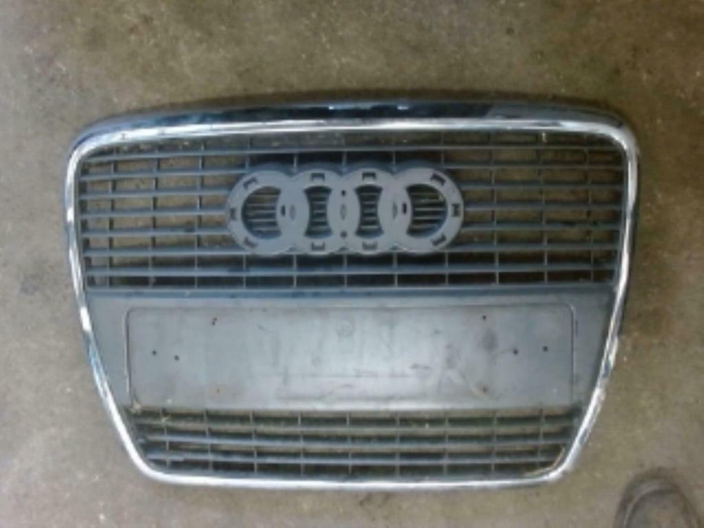 Calandre Audi A6 III phase1 2005-2008 LP/12832, Auto-onderdelen, Carrosserie, Audi, Voor, Gebruikt, Ophalen of Verzenden