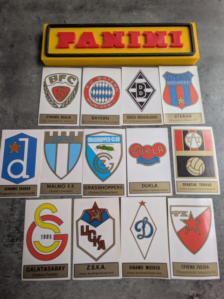 13 autocollants Panini Football 1972/73 équipes intern. 1972, Envoi, Comme neuf, Autocollant