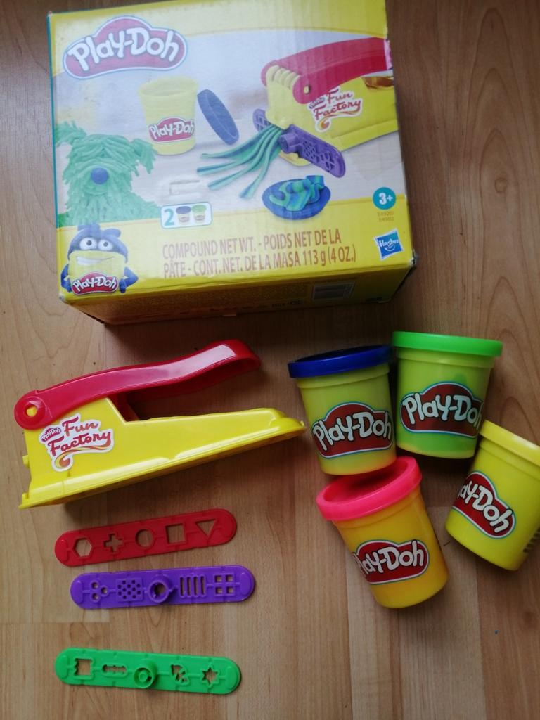 Plasticine Play Doh Fun Factory, Enfants & Bébés, Jouets | Éducatifs & Créatifs, Neuf, Enlèvement