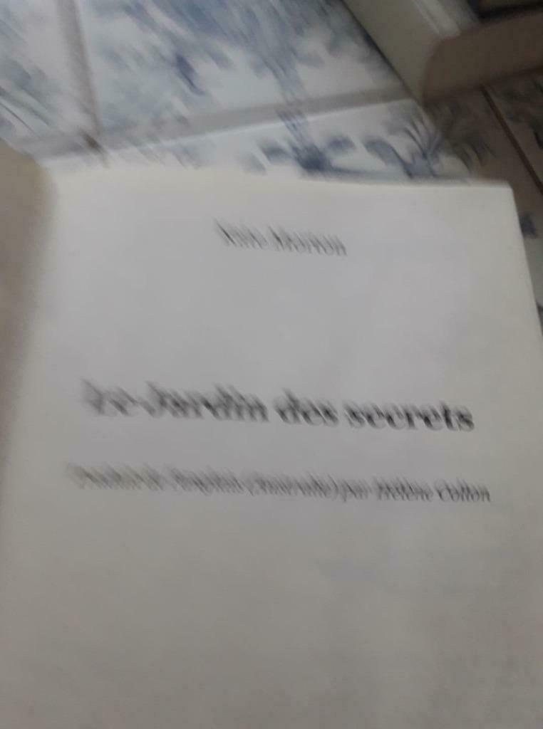 Livre LE JARDIN DES SECRETS KATE MORTON, Boeken, Ophalen of Verzenden, Gelezen, KATE MORTON