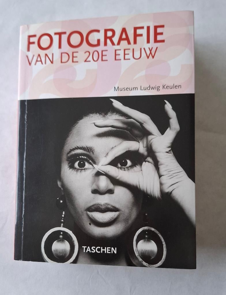 Boek, speciale Editie: Fotografie van de 20E Eeuw / Taschen, Fotografen, Taschen, Ophalen of Verzenden, Zo goed als nieuw