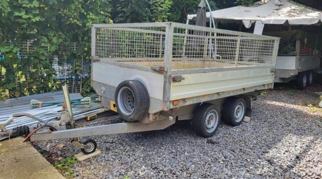 Remorque tribenne de marque SARIS 2700 kg prix 3700 € tvac, Enlèvement, Utilisé