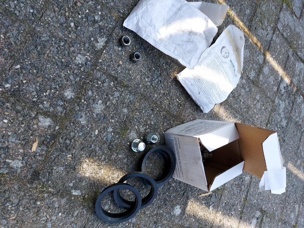 Wiel moeren voor  stalen velgen, Ophalen, Velg(en)