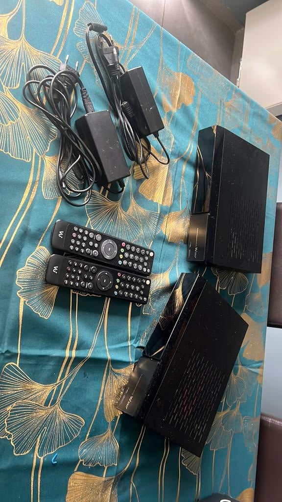 2 VU SOLO +2, Ophalen, Zo goed als nieuw, Decoder