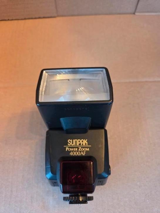 Zoom puissant et flash Sunpak 4000 AF, TV, Hi-fi & Vidéo, Photo | Flash, Enlèvement ou Envoi, Comme neuf
