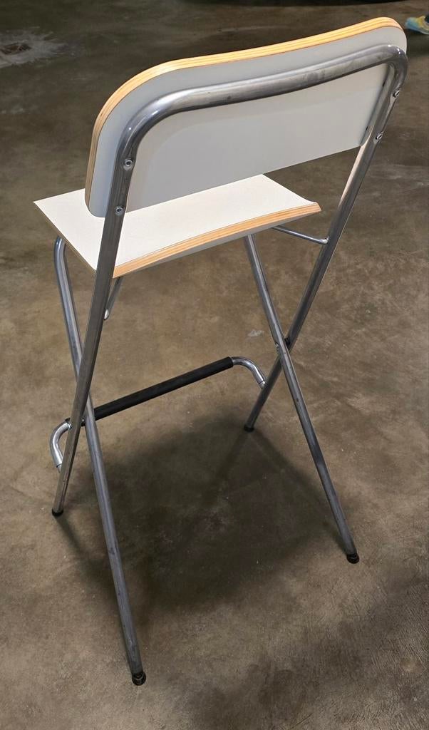 tabourets Ikea, Enlèvement, Utilisé