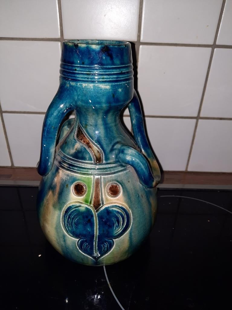 Aardewerk vaas 21 cm hoog . Potterie Flamande..., Ophalen of Verzenden
