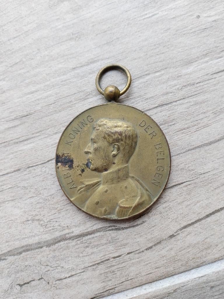 Médaille belge des frères d'armes Albert Ier de la Première, Enlèvement ou Envoi