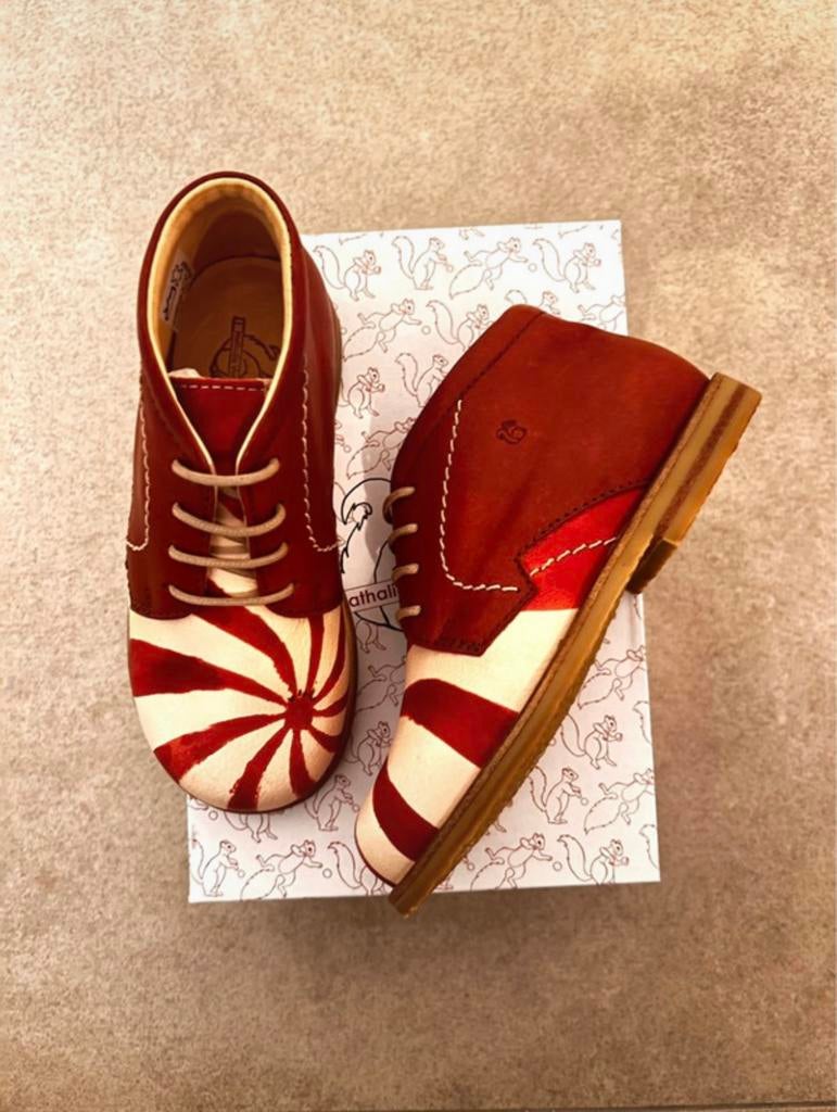 Design kinderschoen - MAAT 26 - NIEUW, Ophalen of Verzenden, Nieuw, Jongen of Meisje, Schoenen