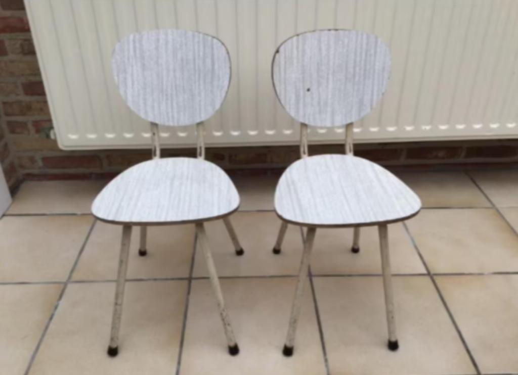 2 vintage peuter stoeltjes, Kinderen en Baby's, Kinderkamer | Tafels en Stoelen, Ophalen, Gebruikt, Stoel(en)