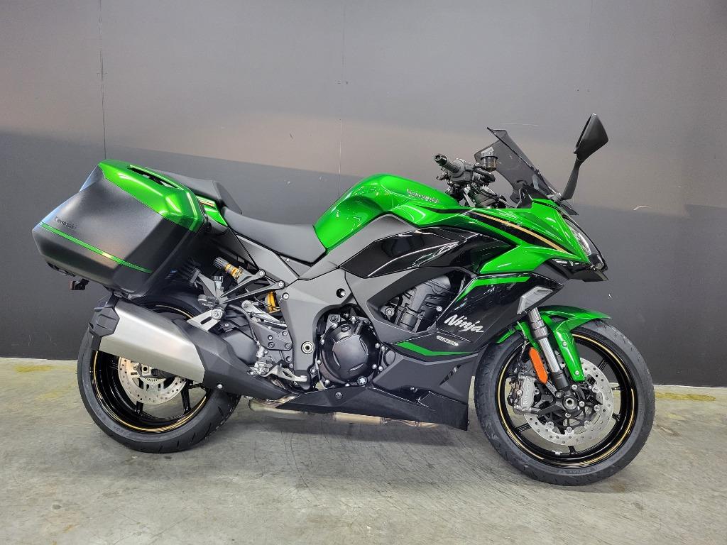 Kawasaki Ninja 1100SX SE Tourer (4j Assist&Warranty), Handvatverwarming, 4 cilinders, Bedrijf, Sport