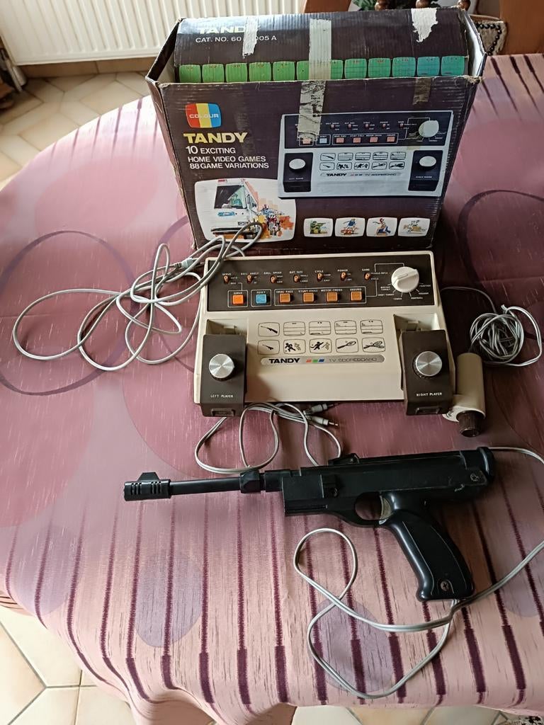 Consoles de jeux Tandy pour collectionneurs, année 1978, Enlèvement