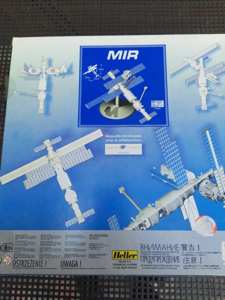 HELLER nr 60442 STATION SPATIALE MIR *NOUVEAU* MODELISME, Enlèvement, Neuf, 1:50 à 1:144