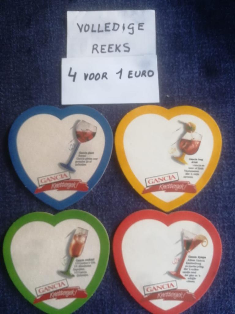 Volledige reeks bierviltjes Gancia - Nederlandse tekst - €1, Verzamelen, Ophalen of Verzenden, Viltje(s)