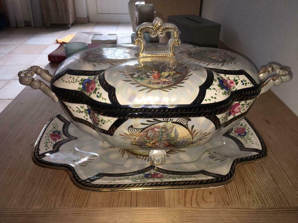 Soupière en faïence de 1934, Antiquités & Art, Enlèvement