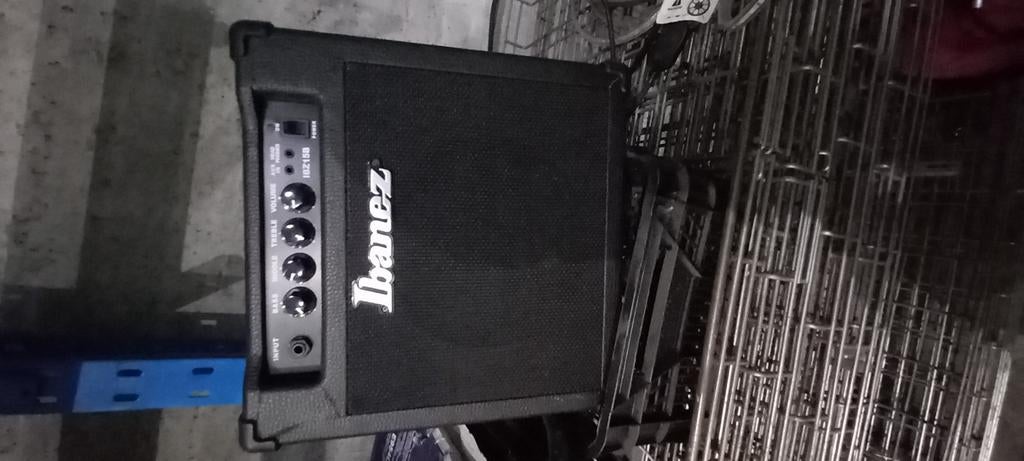 Versterker ibanez modelibz15b, Enlèvement, Utilisé