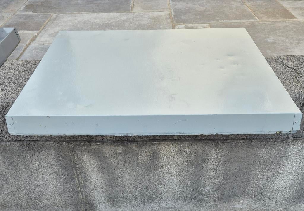 Ijzeren sokkel 2 stuks, Ophalen, Gebruikt