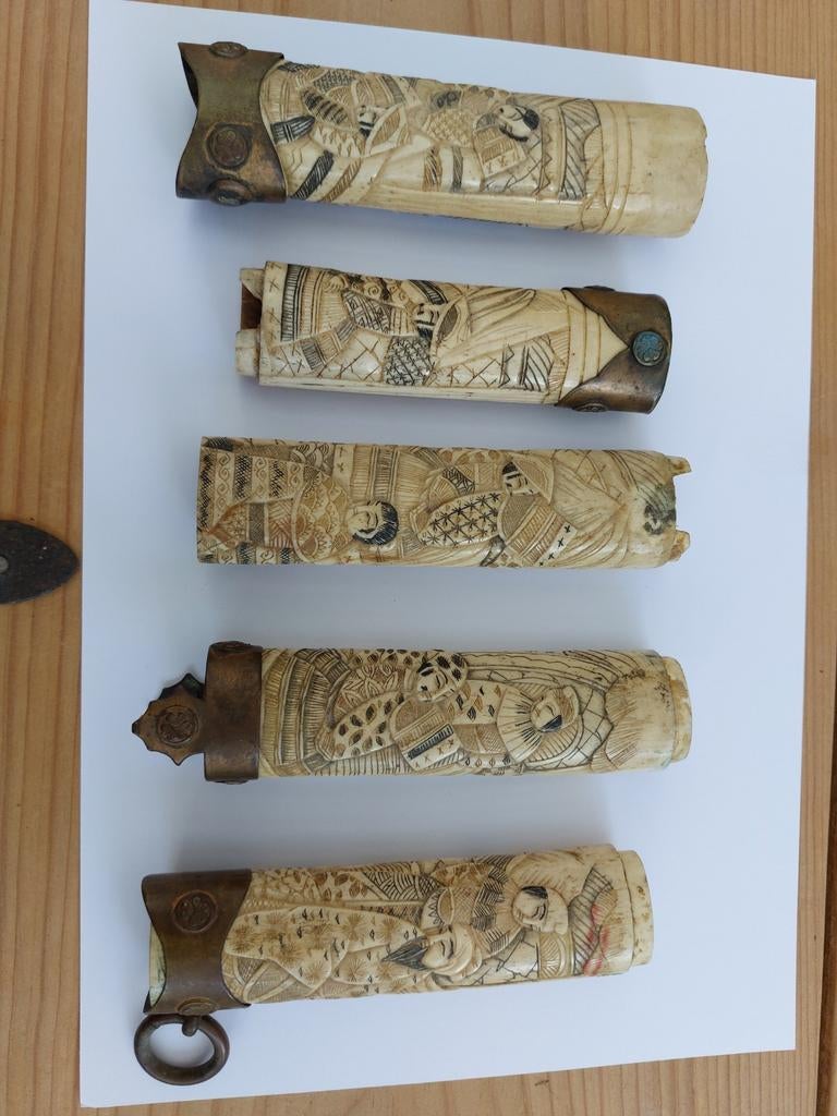 5 Tanto-mesgrepen gemaakt van bot, Japan. Meiji-periode 19e, Ophalen of Verzenden