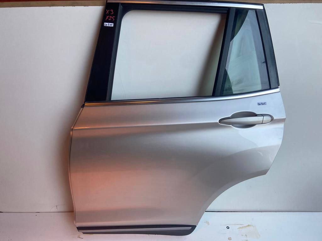 DEUR BMW X3 F25 41527238695 -TIZAUTOPARTS-, Gebruikt, Achter, BMW, Deur