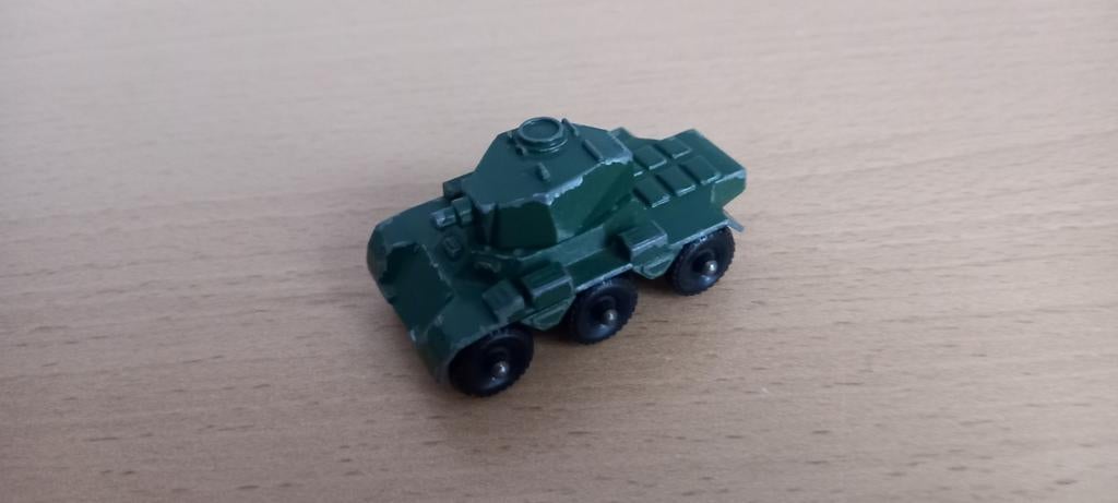 Lesney Matchbox #67 saladin armored 6x6 car, Enlèvement ou Envoi, Comme neuf
