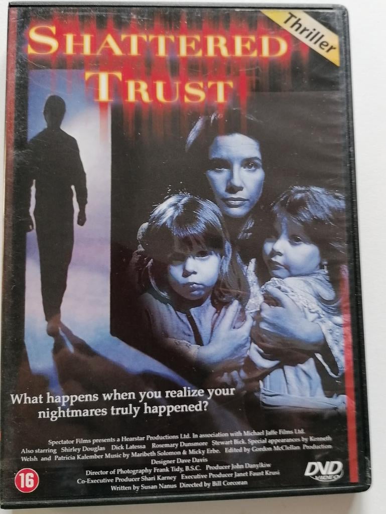 Shattered Trust, Cd's en Dvd's, Ophalen of Verzenden, Zo goed als nieuw
