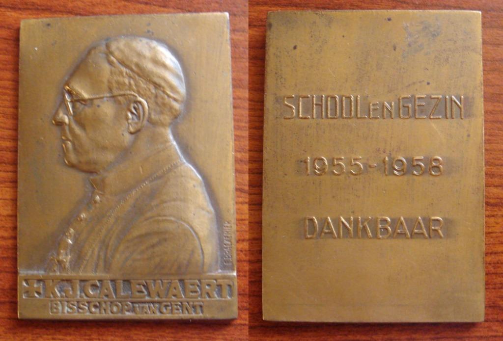 Medaille Calewaert Bisschop van Gent 1955-58, Verzenden, Brons