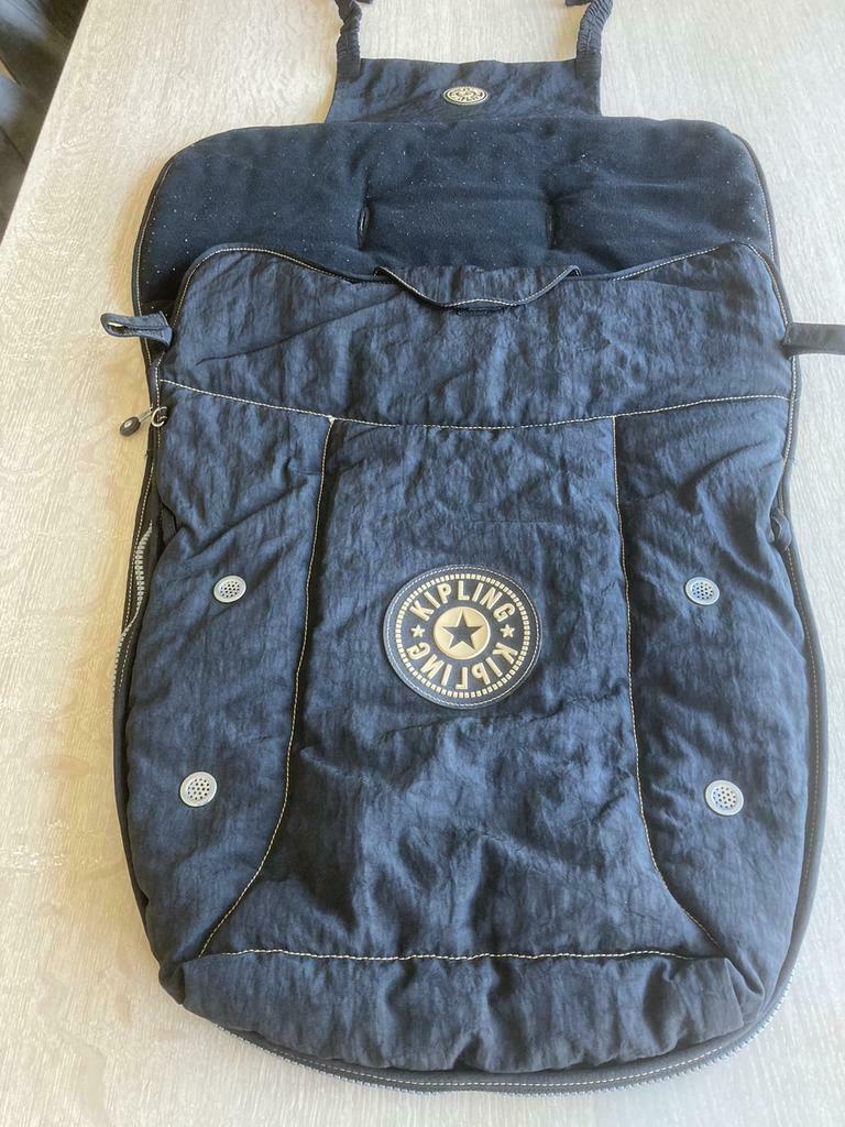 Baby trappelzak van Kipling zwart voor buggy of kinderwagen, Ophalen of Verzenden, Gebruikt, Voetenzak
