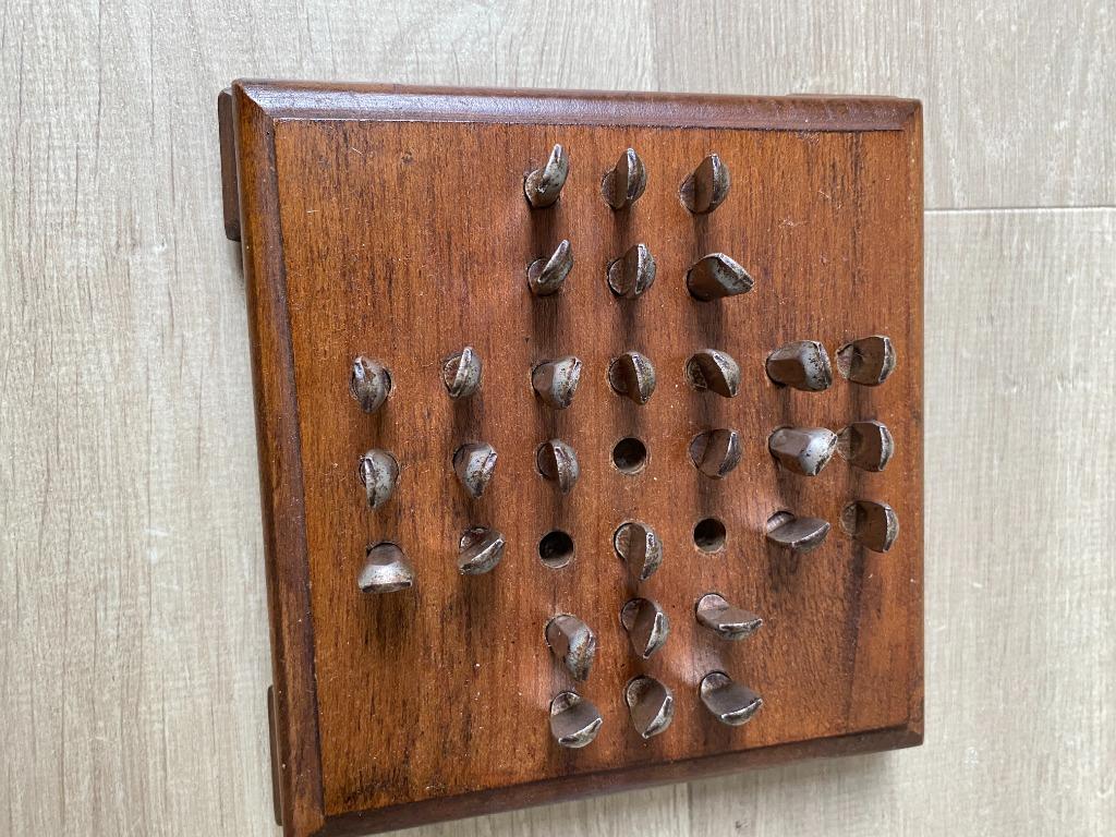 Houten Klassiek Solitaire Bordspel, Vijf spelers of meer, Ophalen of Verzenden, Gebruikt