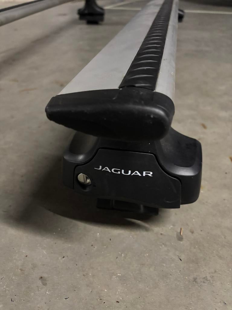 Jaguar XE XF dakdragers, Autos : Divers, Porte-bagages, Enlèvement, Comme neuf