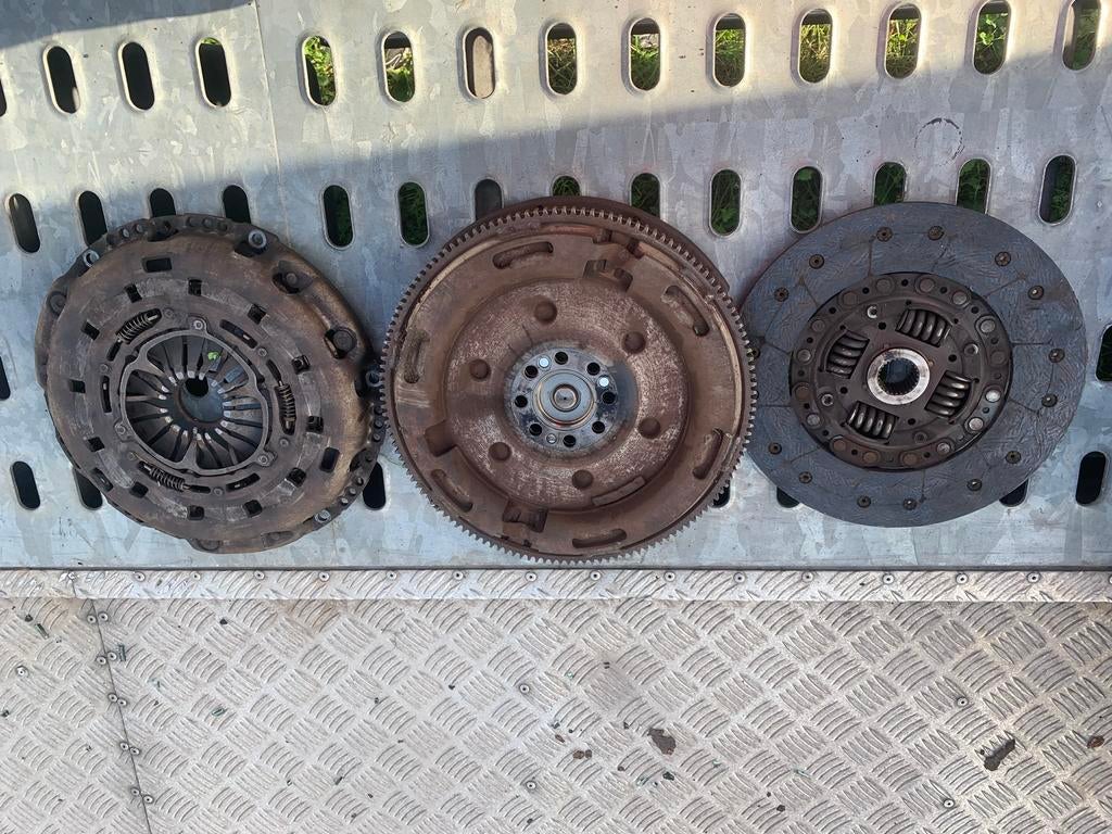 Kit embrayage complet VW CRAFTER 2.5TDI 136ch-163ch BON ETAT, Enlèvement, Volkswagen