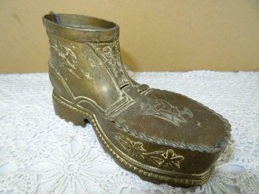 Vintage asbak sigarettenhouder schoen snuisterijendoos 1950, Verzamelen, Rookartikelen, Aanstekers en Luciferdoosjes, Zo goed als nieuw
