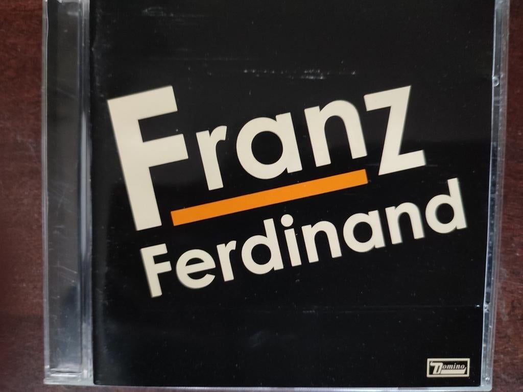 CD : FRANZ FERDINAND - FRANZ FERDINAND, Enlèvement ou Envoi, Comme neuf
