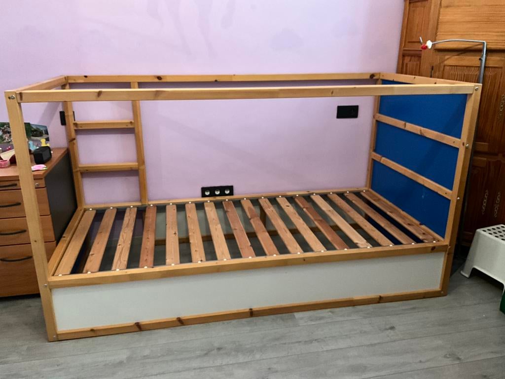 Lit Ikea, Enfants & Bébés, Enlèvement, Utilisé, 180 cm ou plus, Lit mezzanine ou Lit superposé