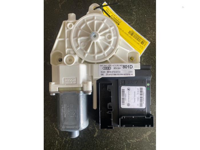 Moteur de vitre portière d'un Audi A3, Enlèvement ou Envoi, 3 mois de garantie, Utilisé, Audi