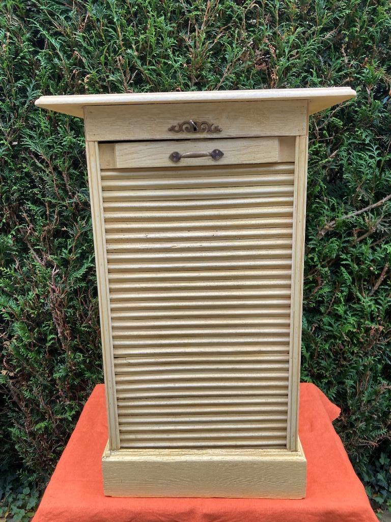 À vendre joli meuble volet avec nouvelle patine, Enlèvement