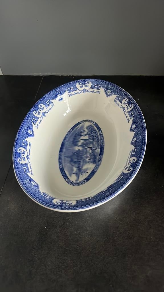 Antieke chinoiserieschaal van Boch Frères, Ophalen of Verzenden