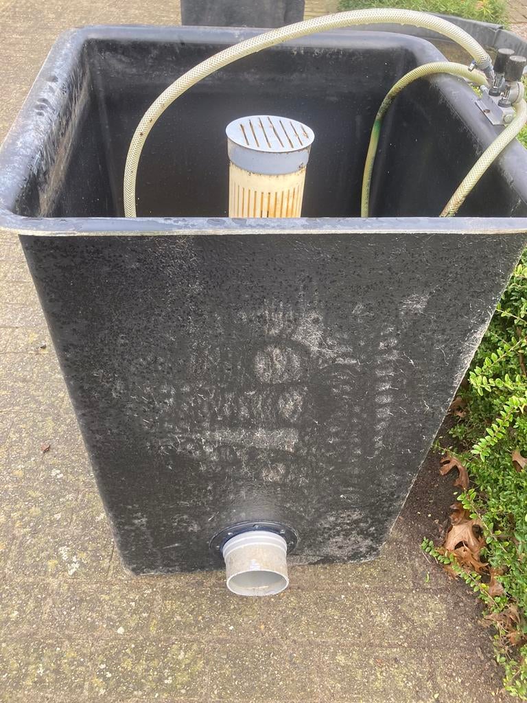 Polyester bakje BWB 320 liter 63x63x90 H, Tuin en Terras, Vijver-toebehoren, Ophalen, Gebruikt, Vijverfilter