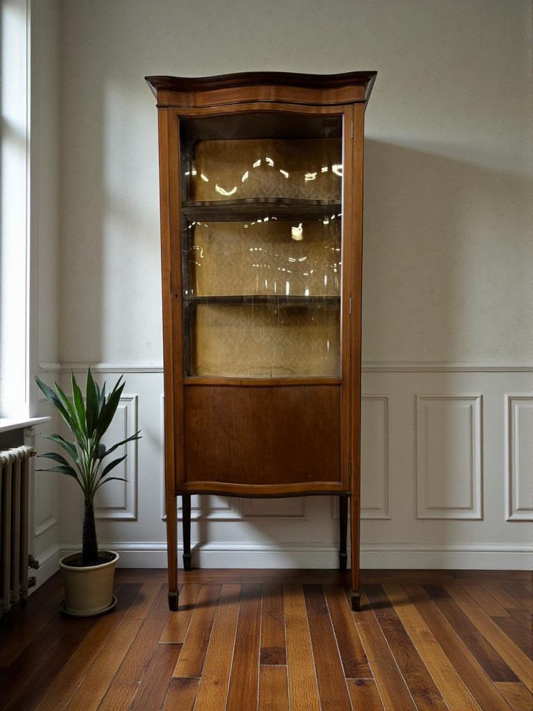 vintage houten kast / vitrinekast met curved glas, Antiek en Kunst, Ophalen