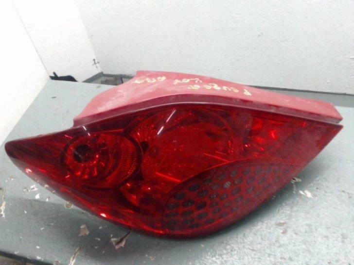 Feu arrière principal gauche Peugeot 207  2006-2007, Ophalen of Verzenden, Gebruikt, Peugeot